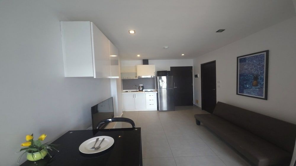 Tranquil Tide 1 BR T1-605 Apartment, Balcony, City View 40