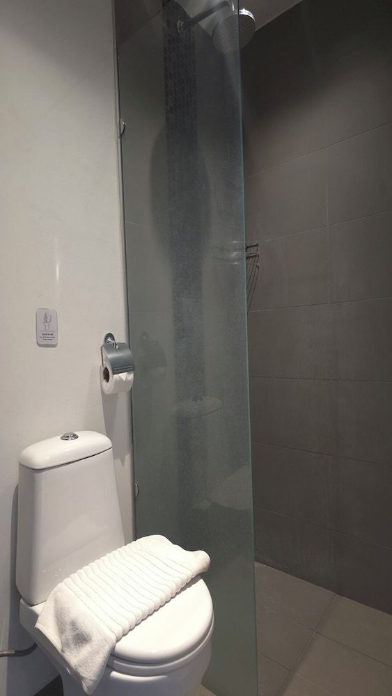 Tranquil Tide 1 BR T1-605 Apartment, Balcony, City View 46