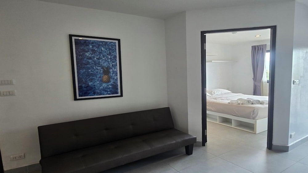 Tranquil Tide 1 BR T1-605 Apartment, Balcony, City View 43