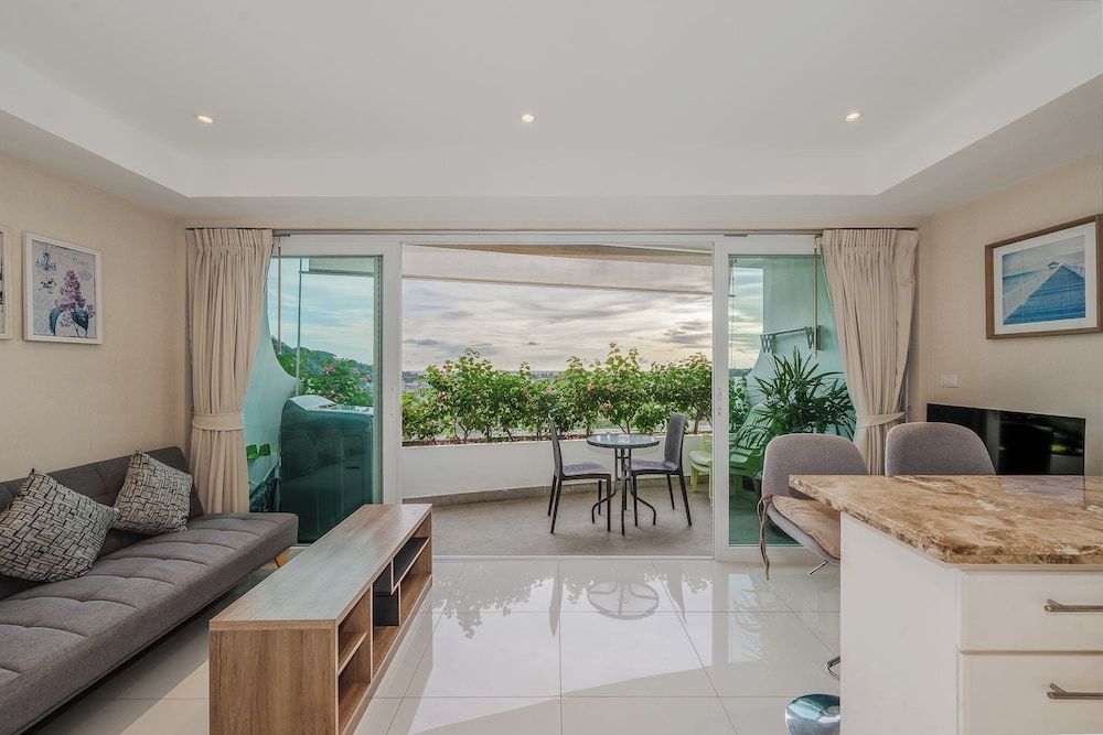 Scenic 1BR Escape Near Beach C195 Apartment, Balcony 9