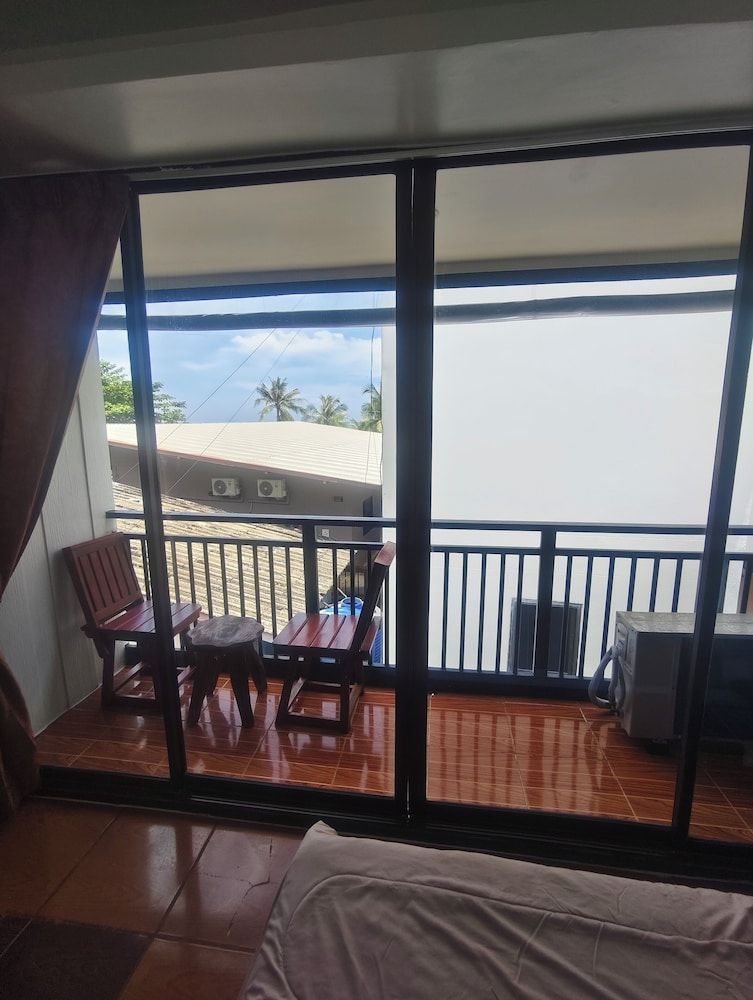 Kamala Beachside Economy Double Room, Balcony 4