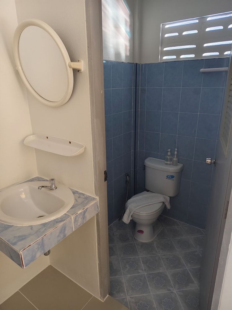 Kamala Beachside Basic Double Room 3