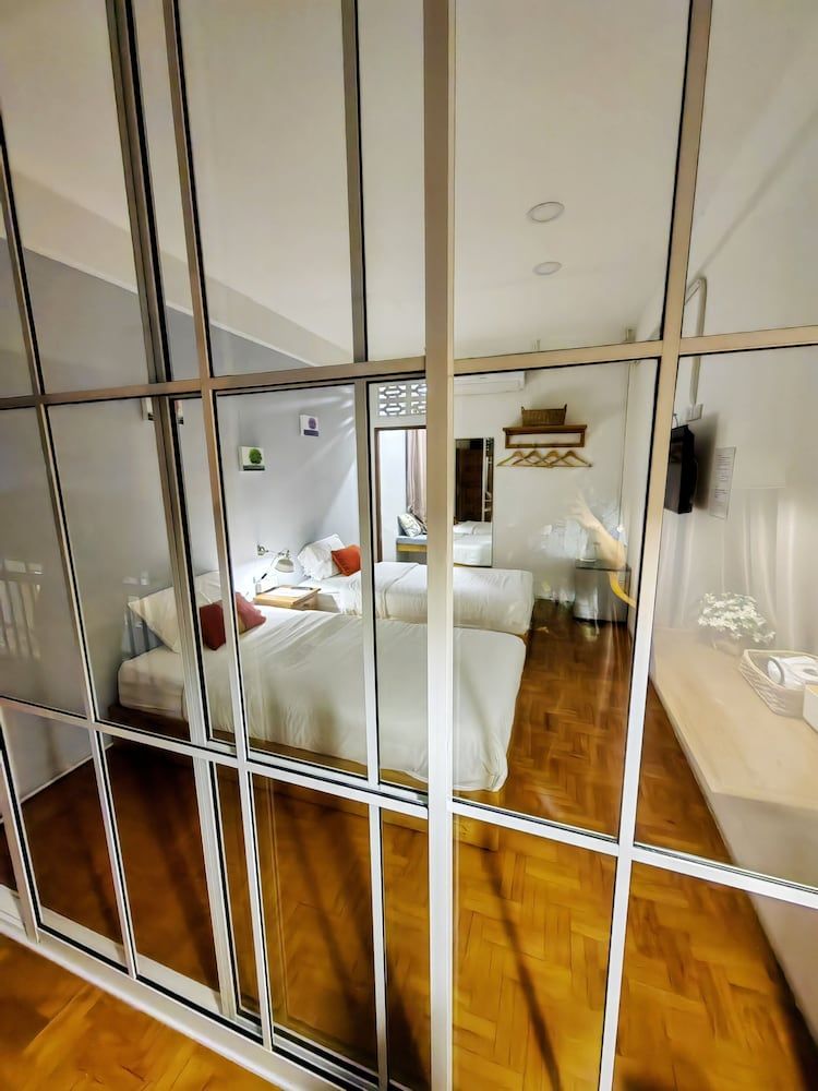 Basic Twin Room, City View