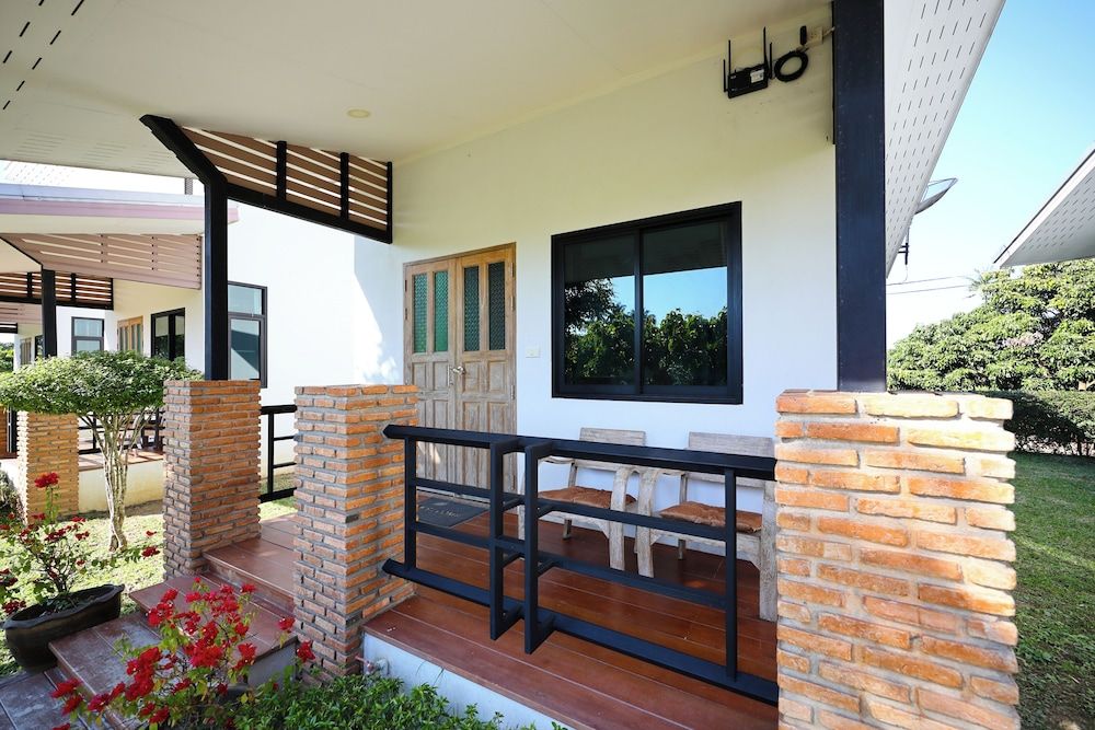 Chiang Mai Garden Bungalows Deluxe Double or Twin Room 15