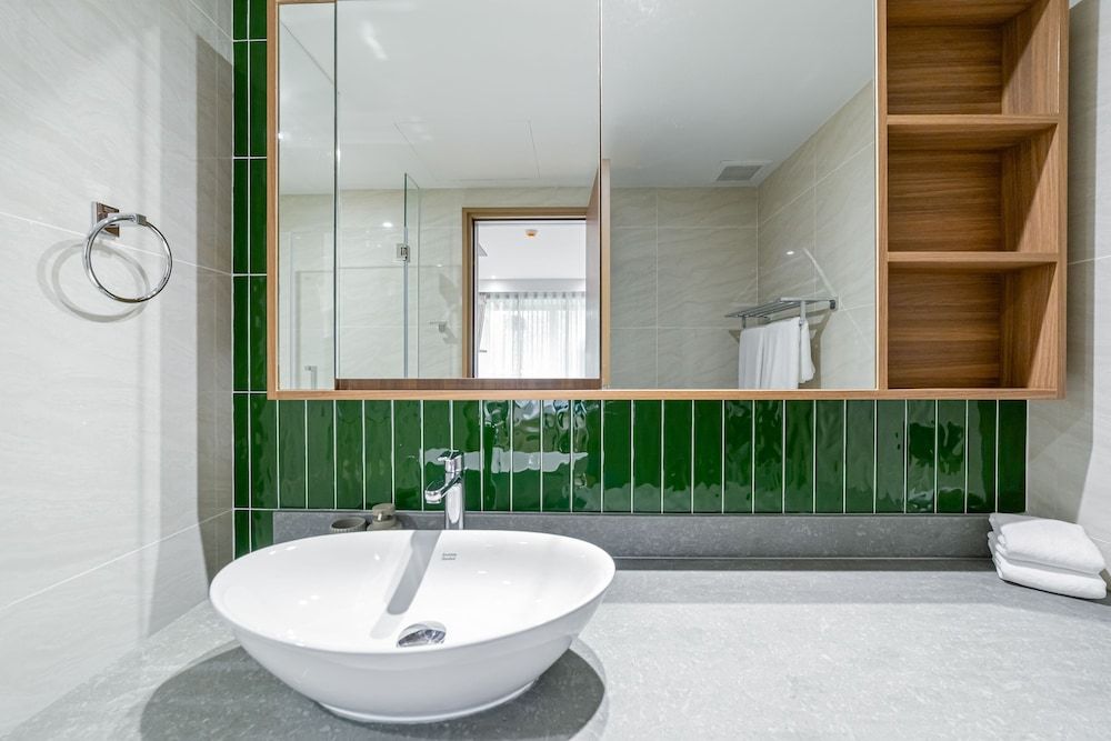 2BR Beachside 200 m to BangTao beach Apartment, 2 Bedrooms, Kitchen 41