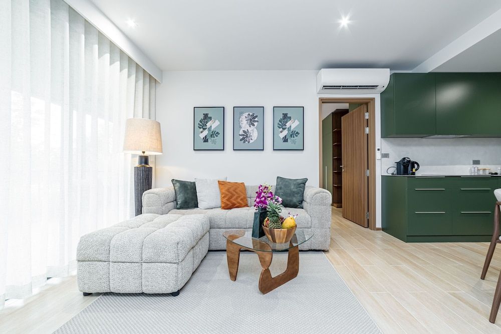 2BR Beachside 200 m to BangTao beach Apartment, 2 Bedrooms, Kitchen 32