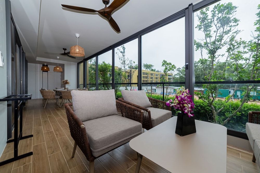 2BR Beachside 200 m to BangTao beach Apartment, 2 Bedrooms, Kitchen 35