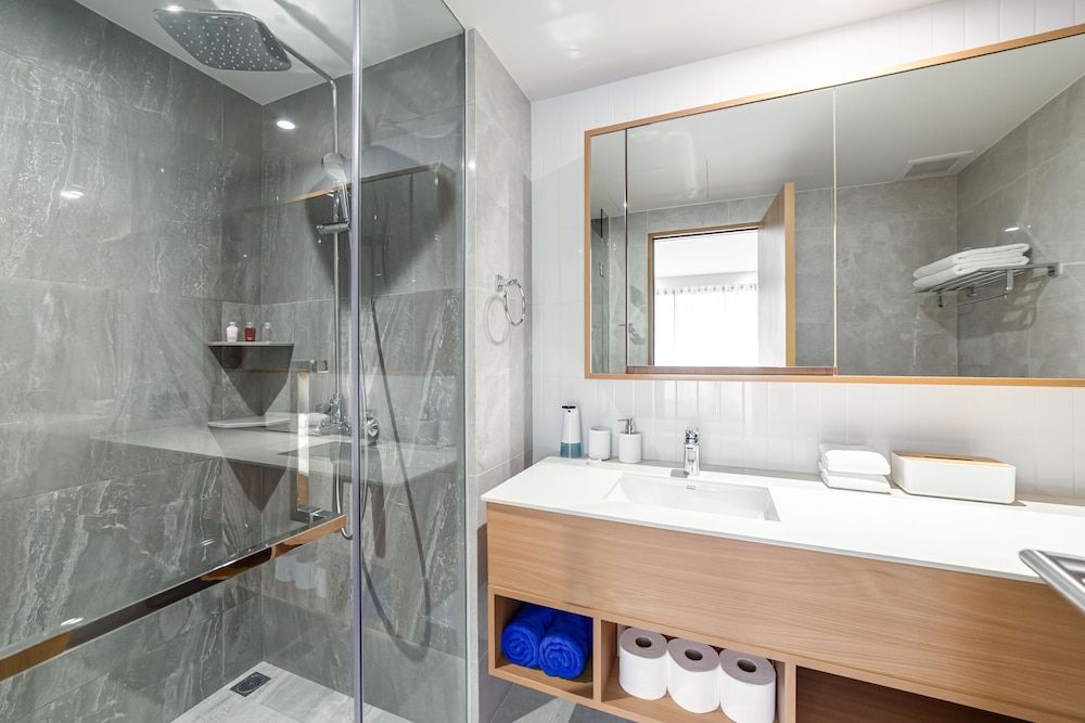 Seaside 2BR 200 m to BangTao beach Apartment, 2 Bedrooms, Balcony 44