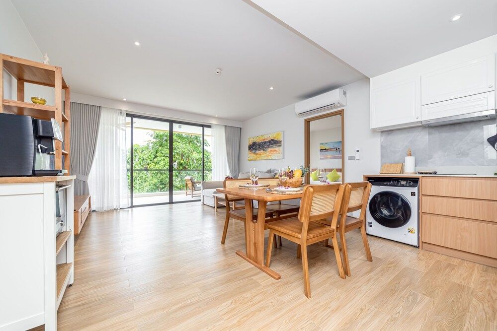 Seaside 2BR 200 m to BangTao beach Apartment, 2 Bedrooms, Balcony 24