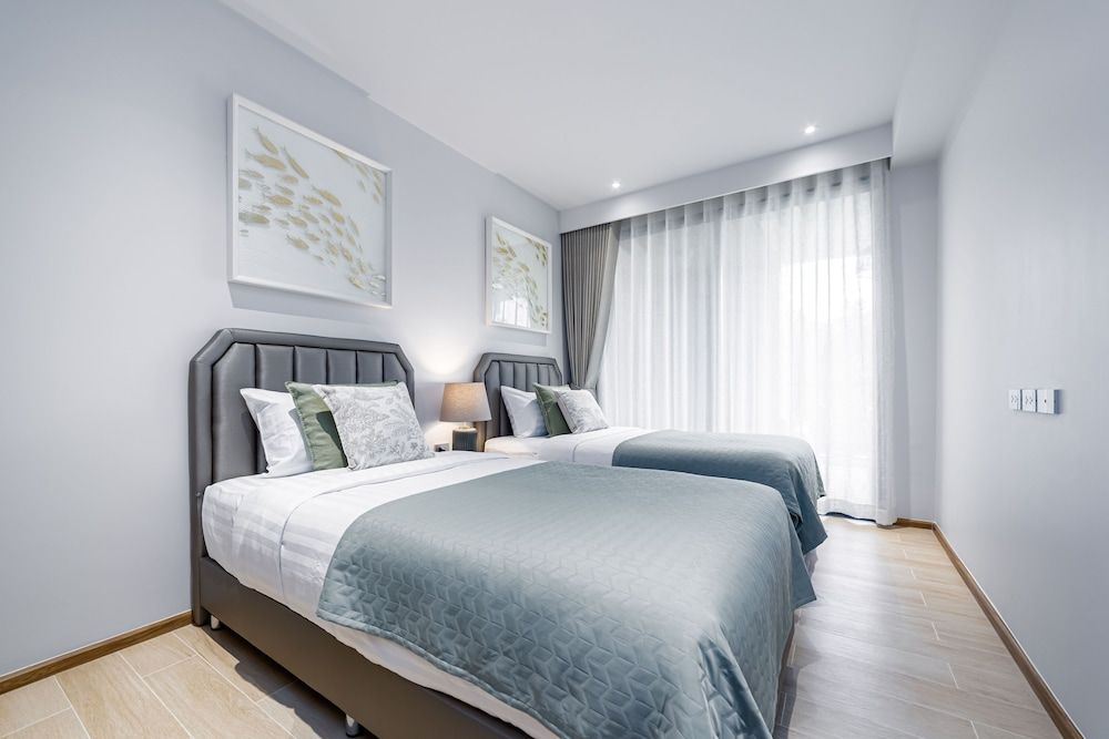 Beachside 2BR 200 m to BangTao beach Apartment, 2 Bedrooms, Kitchen 2