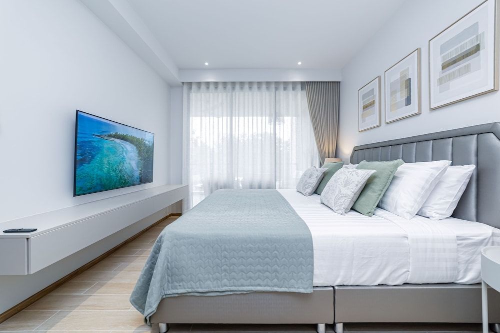 Beachside 2BR 200 m to BangTao beach Apartment, 2 Bedrooms, Kitchen 13