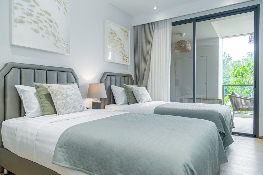 Beachside 2BR 200 m to BangTao beach Apartment, 2 Bedrooms, Kitchen 9