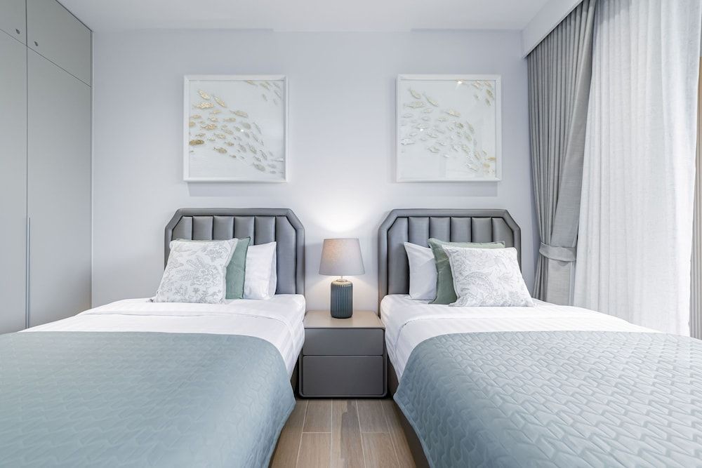 Beachside 2BR 200 m to BangTao beach