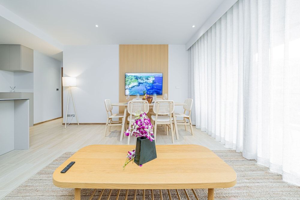 Beachside 2BR 200 m to BangTao beach Apartment, 2 Bedrooms, Kitchen 35