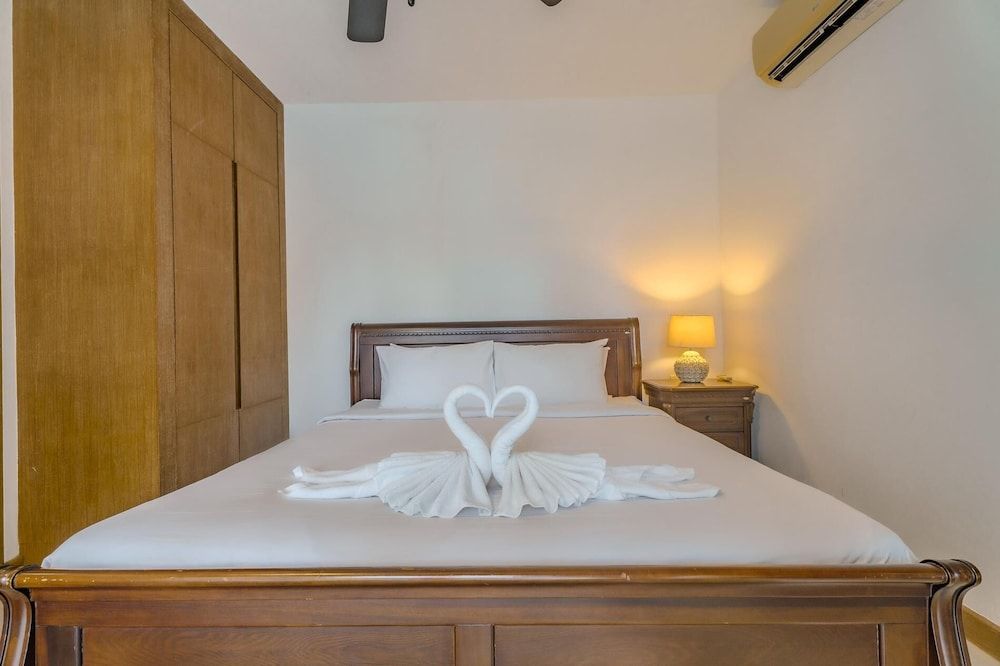 Deluxe Villa (2 Bedrooms)