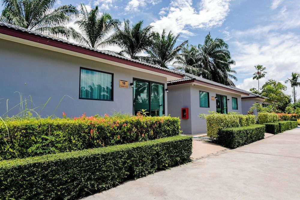 The Neenlawat Riverside Resort & Spa Standard Villa 8