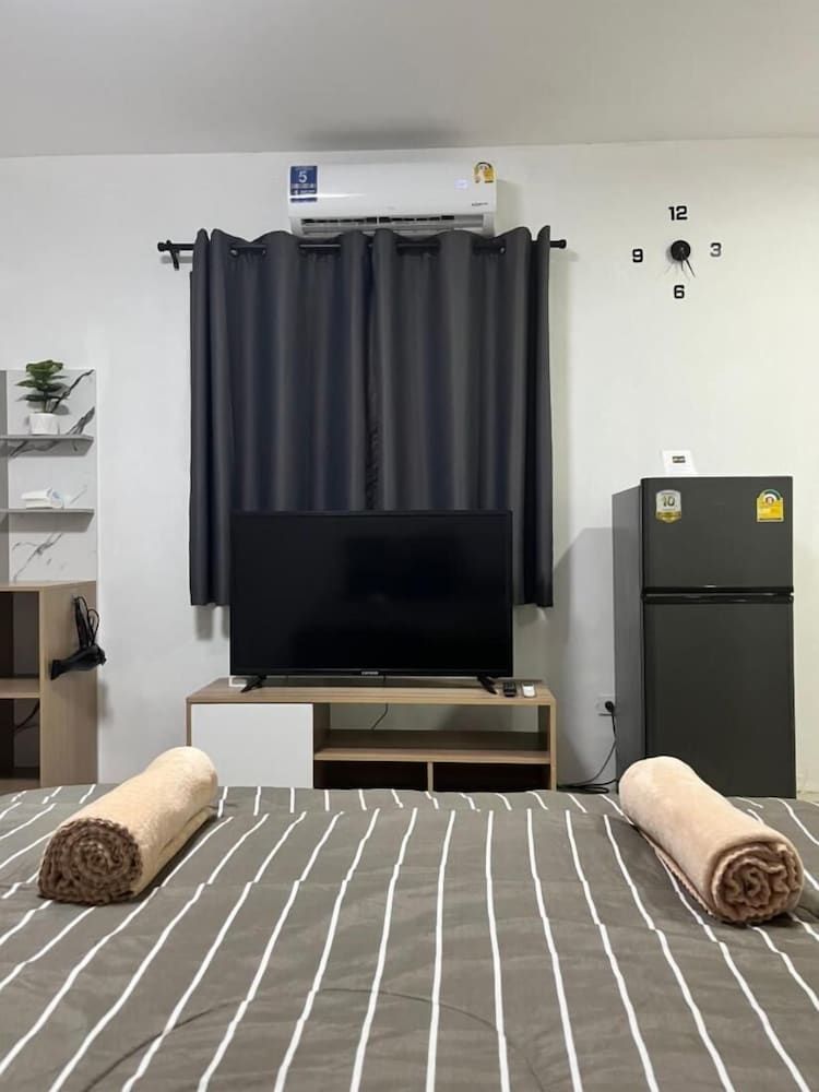 Private Apartment in Phuket Apartment, 1 Bedroom, Smoking 3