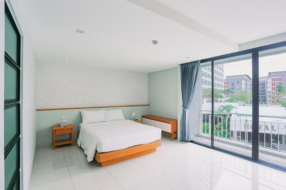 Go2bed Pattaya Deluxe Single Room, Balcony
