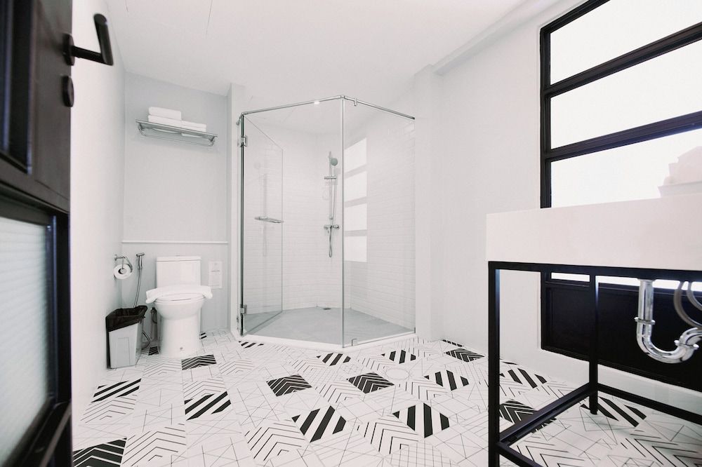 Go2bed Pattaya Deluxe Single Room, Balcony 10