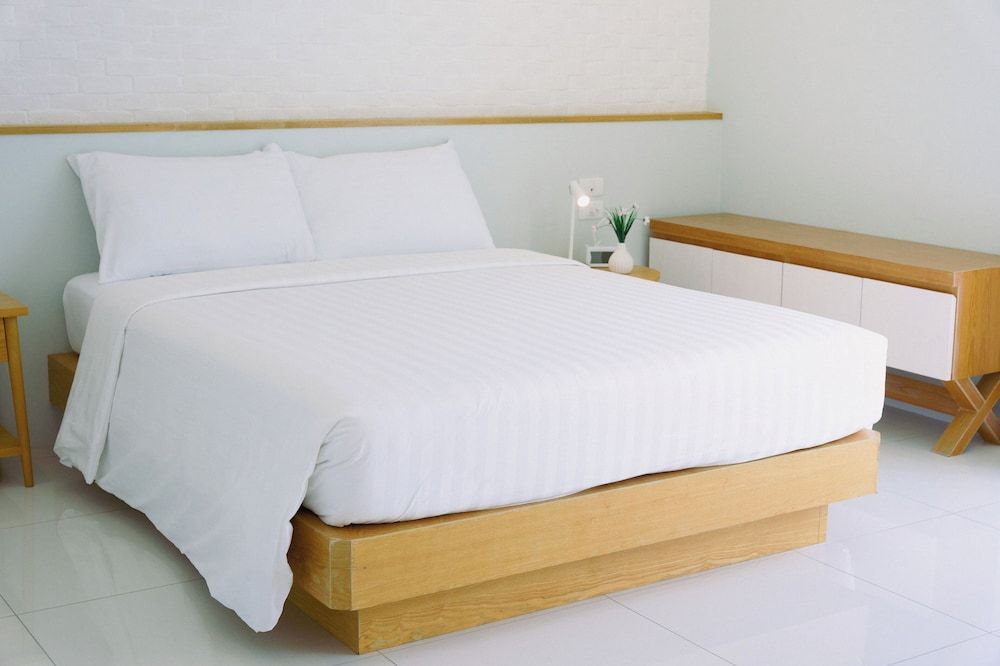 Go2bed Pattaya Deluxe Single Room, Balcony 5