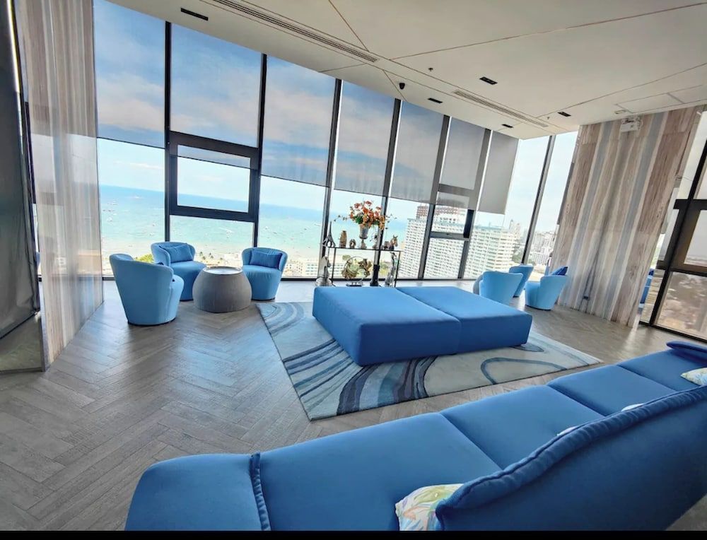 Best Location of Pattaya, Infinity Pool Walk To The Beach Apartment, 1 Bedroom, Accessible, Smoking 31