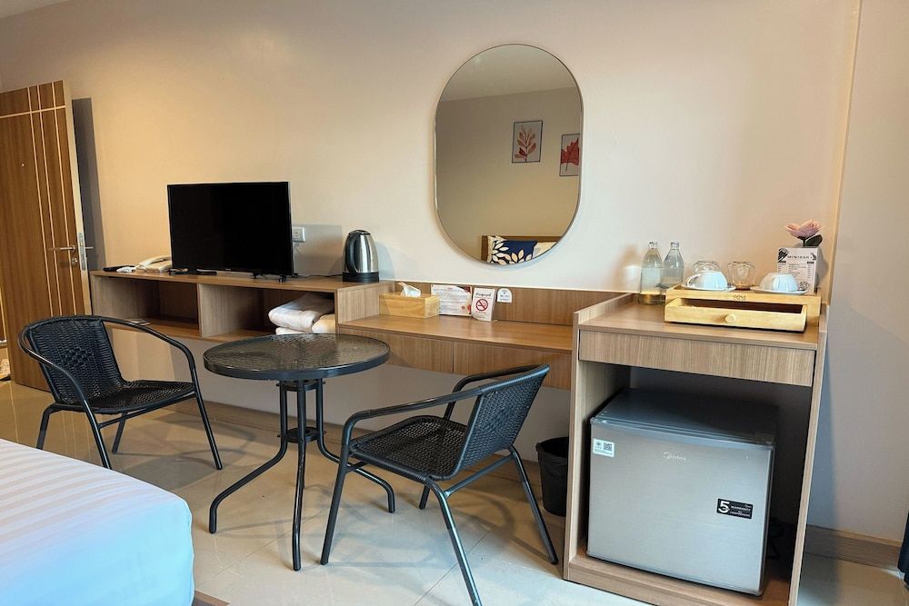 SKM Paradise Mae Sai Standard Double Room 16