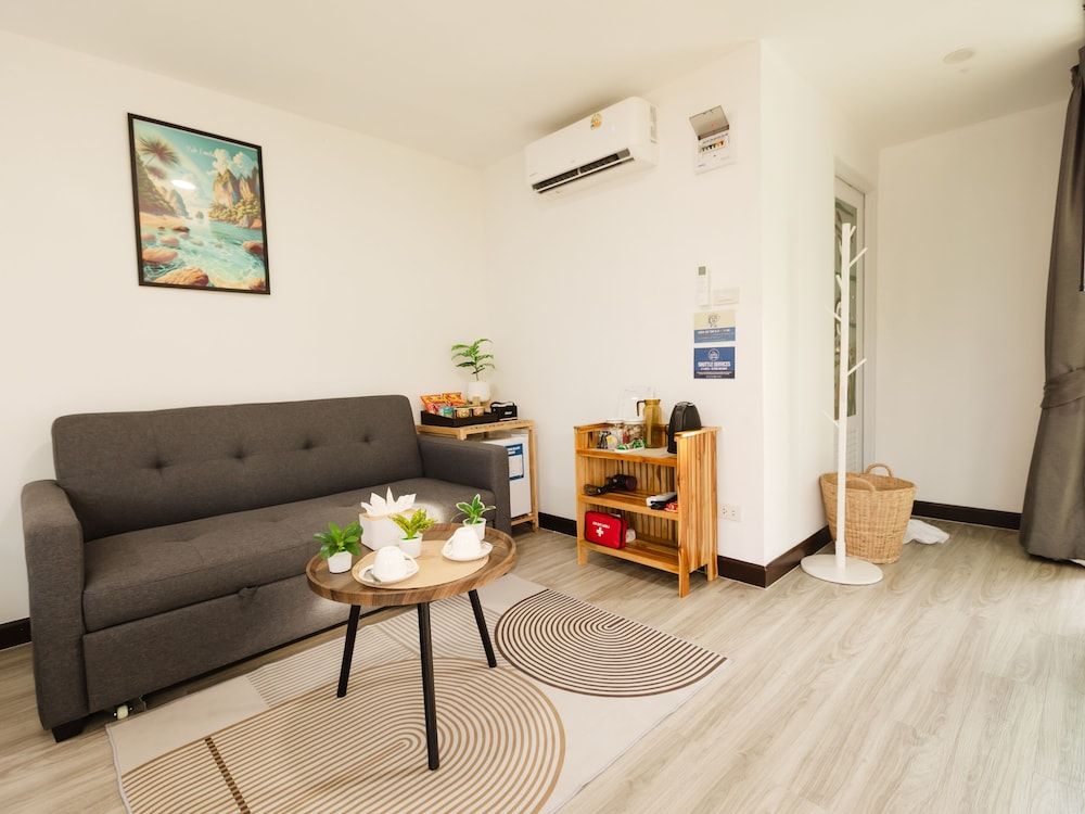 L1 Lanta Resort Luxury Room, 1 King Bed with Sofa bed, Balcony 31