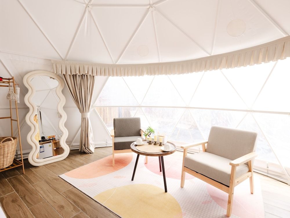 L1 Lanta Resort Deluxe Room, 1 King Bed, Balcony 21