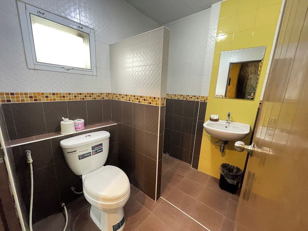 Saksaitarn Resort Family Room 9