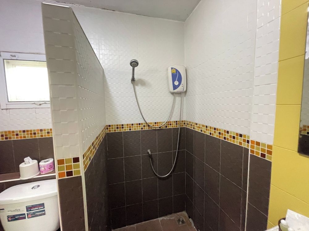 Saksaitarn Resort Family Room 11