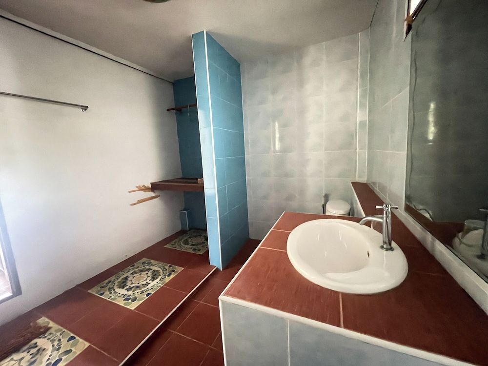 Saksaitarn Resort Bungalow, Garden View 8