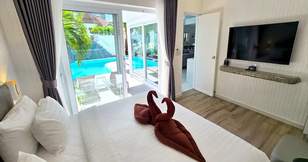 Luxury Villa, Private Pool, Pool View