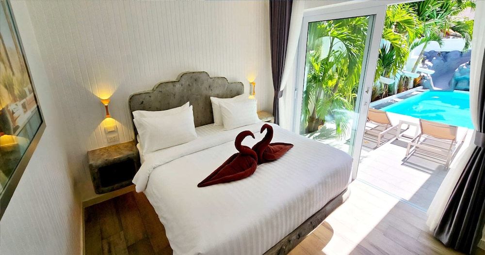 Luxury Villa, Private Pool, Pool View