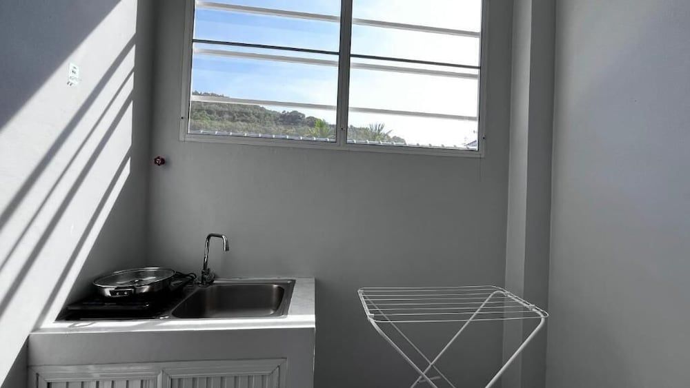 M&N Guesthouse Kata Double Room 6