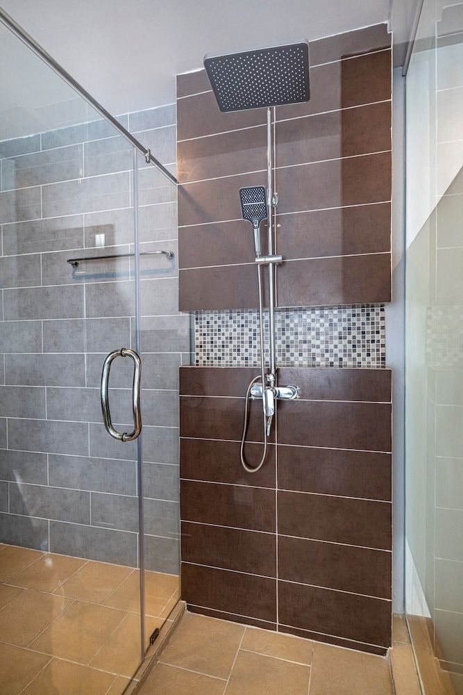 Meet Holiday International Hotel Superior Twin Room, 2 Double Beds 6