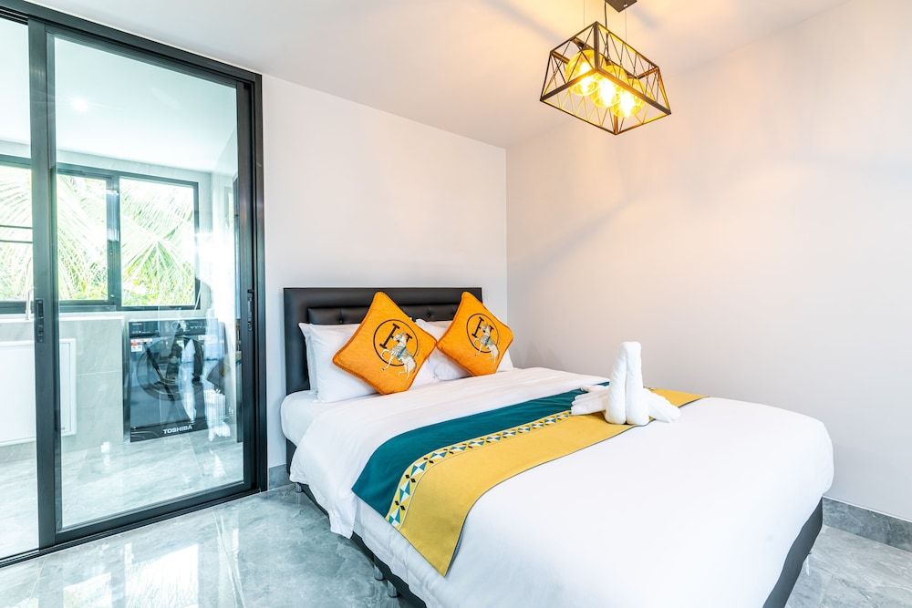 Phuket Leisure Time Hotel Family Loft, Garden View 2