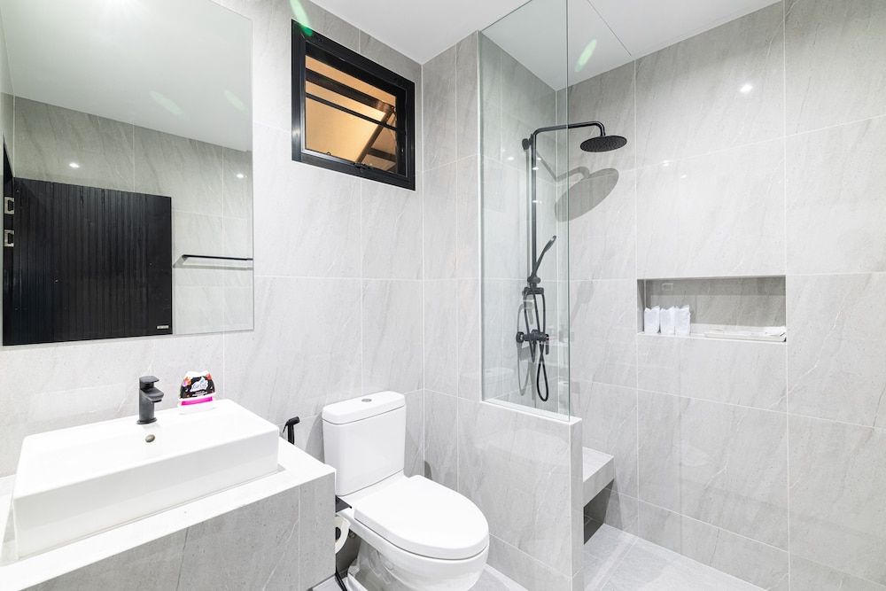 Phuket Leisure Time Hotel Family Suite, Kitchenette, Garden View 8