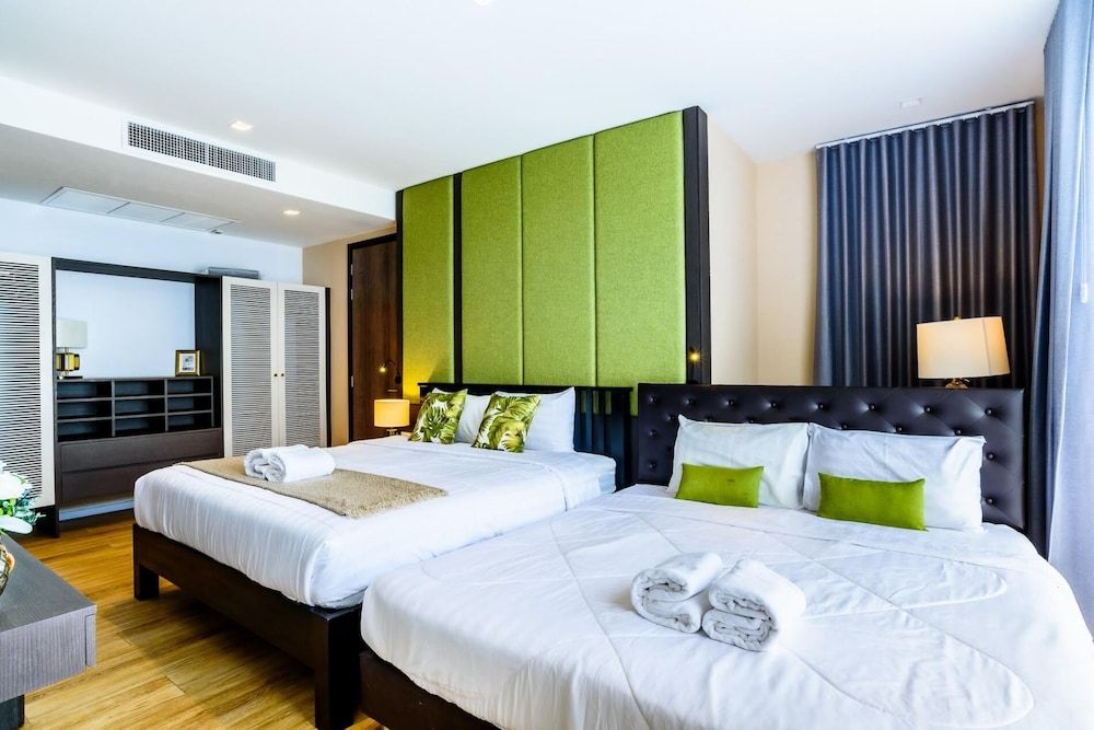 Pattaya Inara Exclusive Pool Villa PI5 Villa, Pool View 8