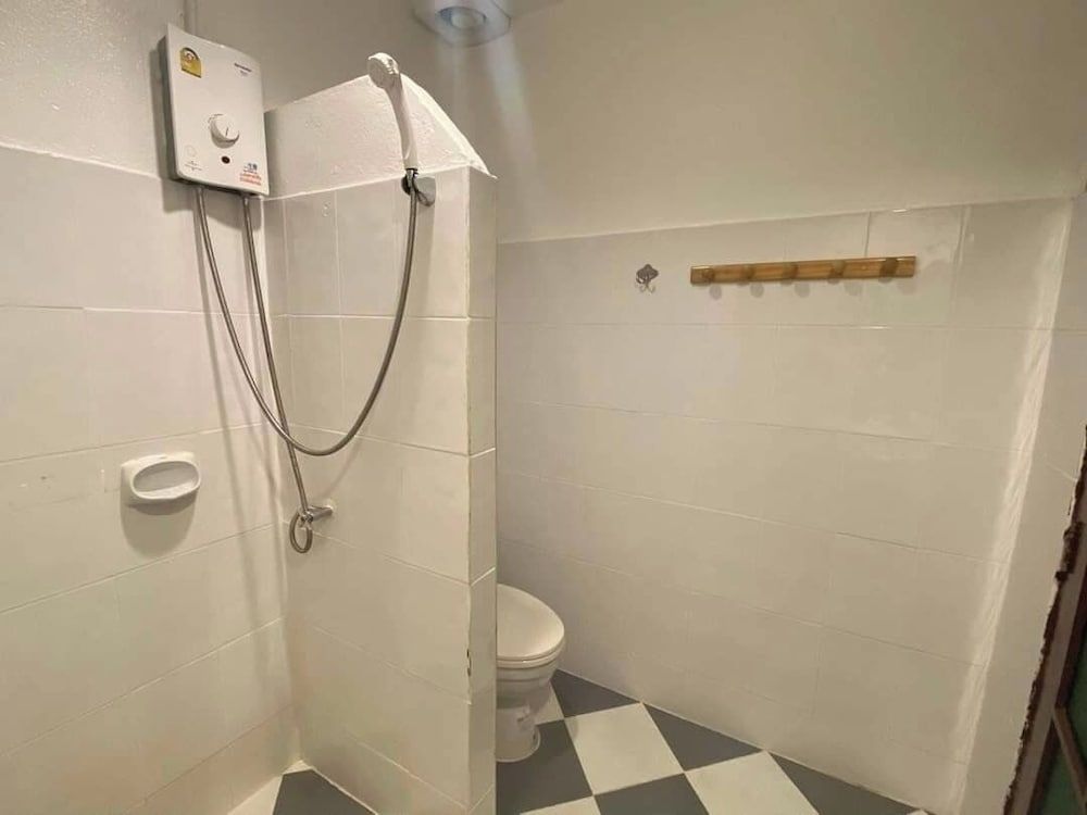 White house bailan resort Standard Double Room, Balcony, Courtyard View 8