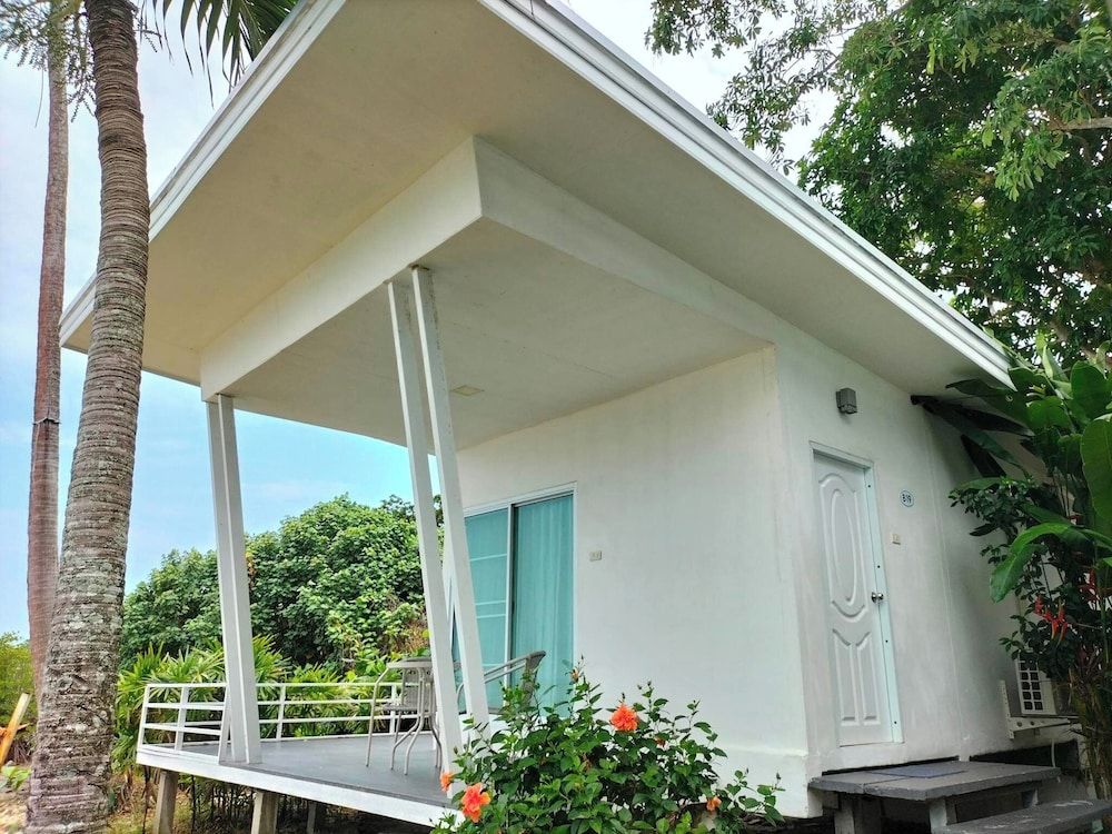 White house bailan resort