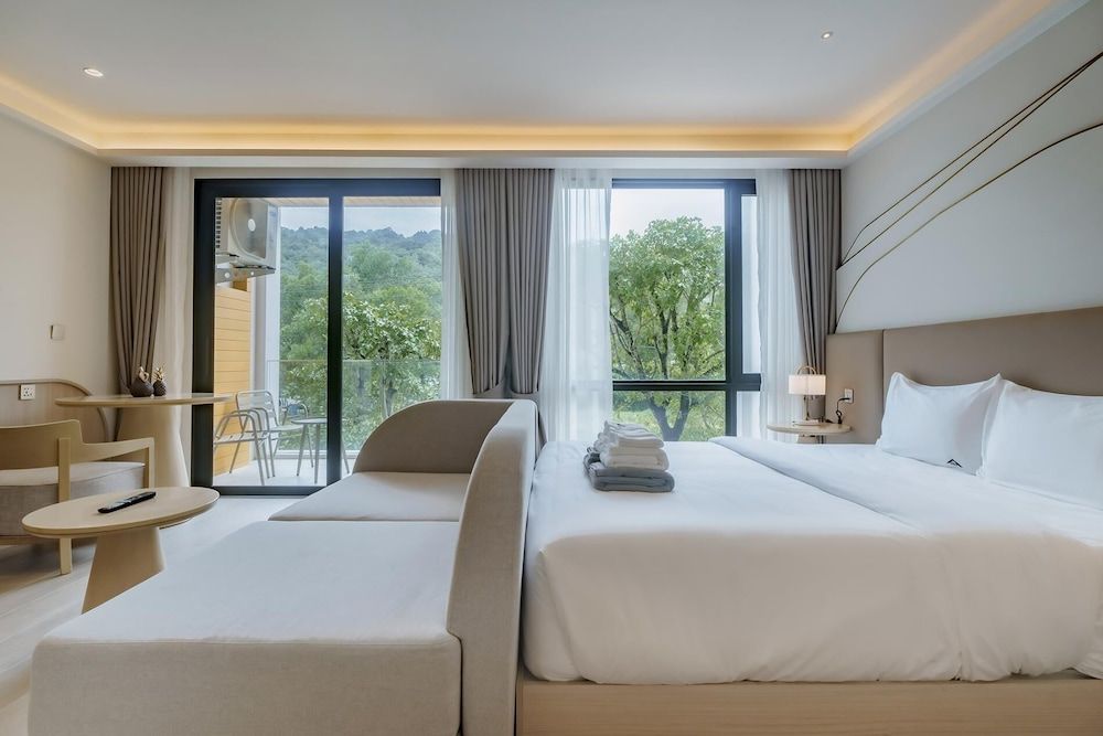 Wyndham Gardens Elegant Studio, Forrest View 2228 Deluxe Apartment (1 Bedroom) 14