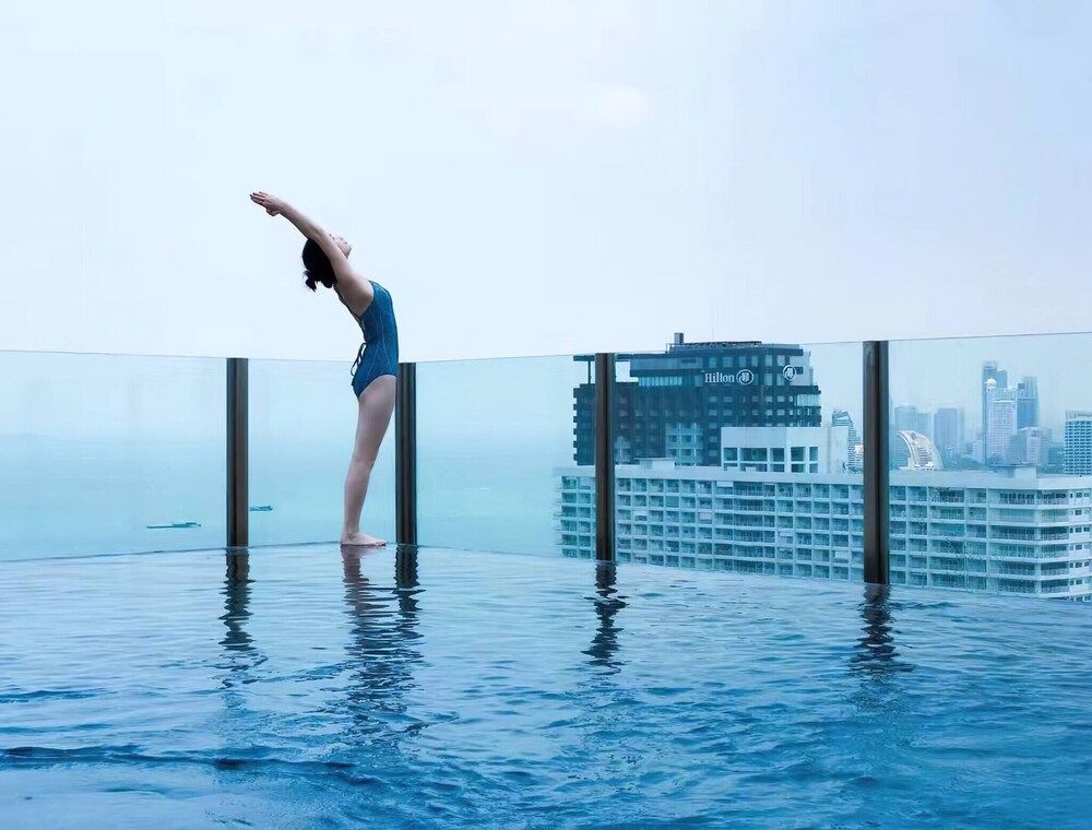 Great Location, Walk To The Beach and Best Pool Apartment, 1 Bedroom, Accessible, Smoking 16