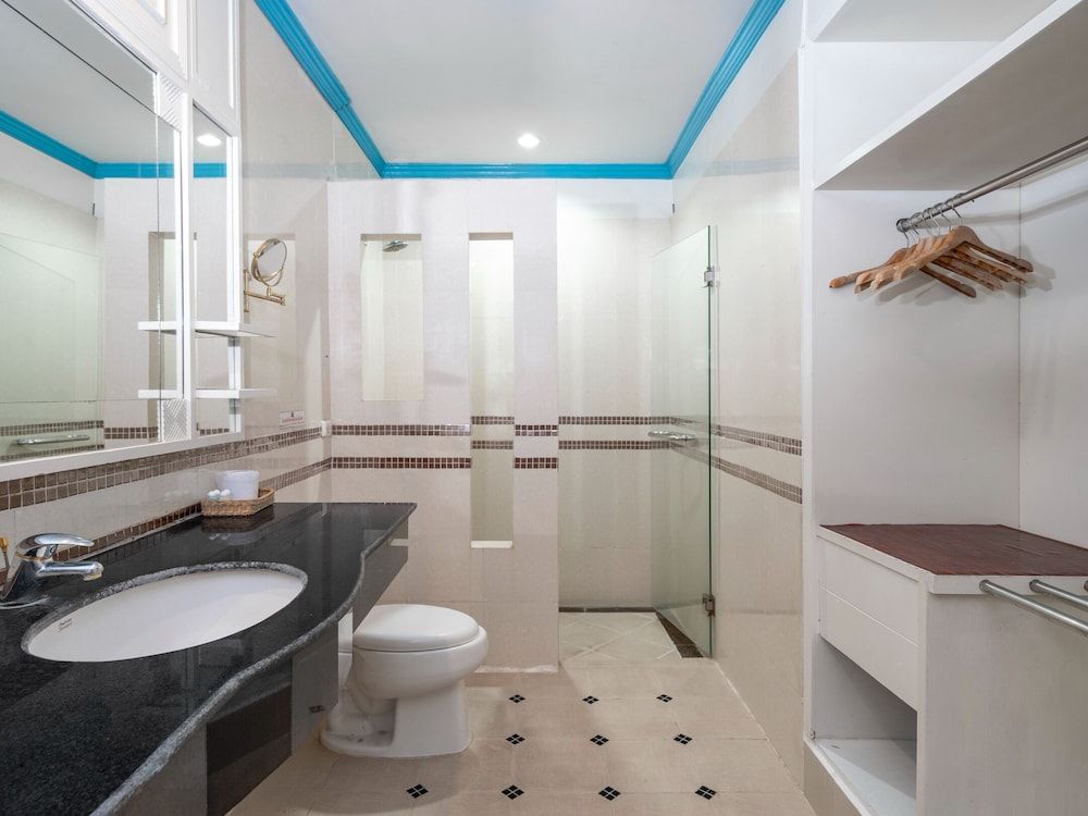 Nature Beach Resort Krabi Deluxe Double Bed with Pool Access 4