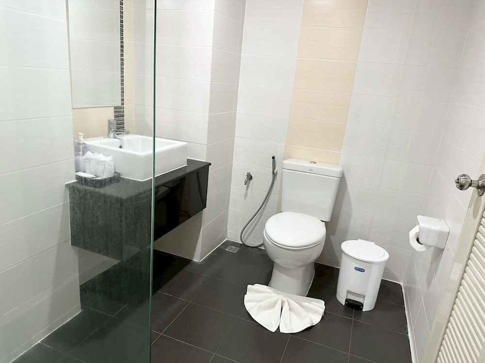 Golden Good Hill Chiang Mai Corner Family Room 11