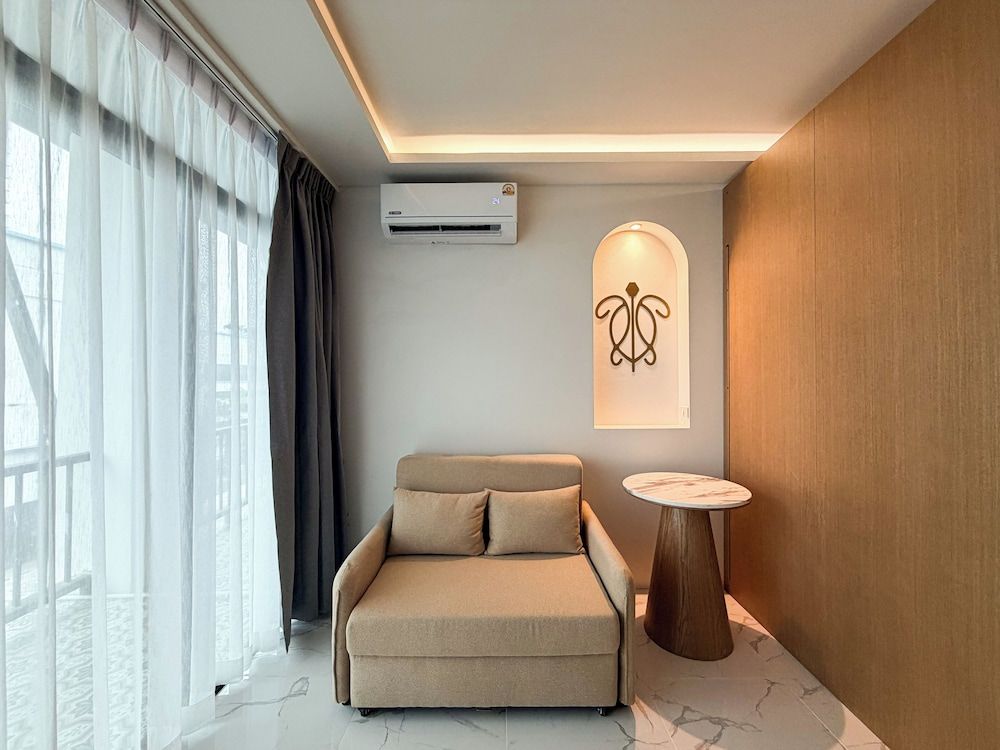 Laoteng Boutique Hotel Executive Suite Balcony