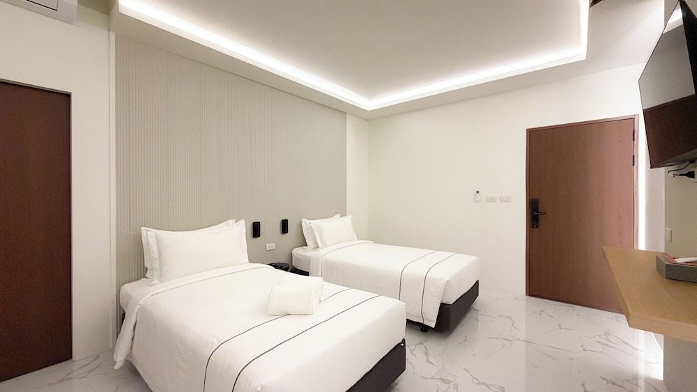 Laoteng Boutique Hotel Deluxe Twin Room 3