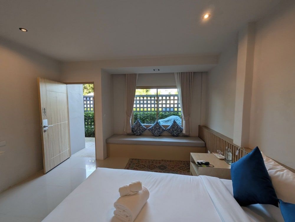 Transit Samui Resort Grand Double Room 3