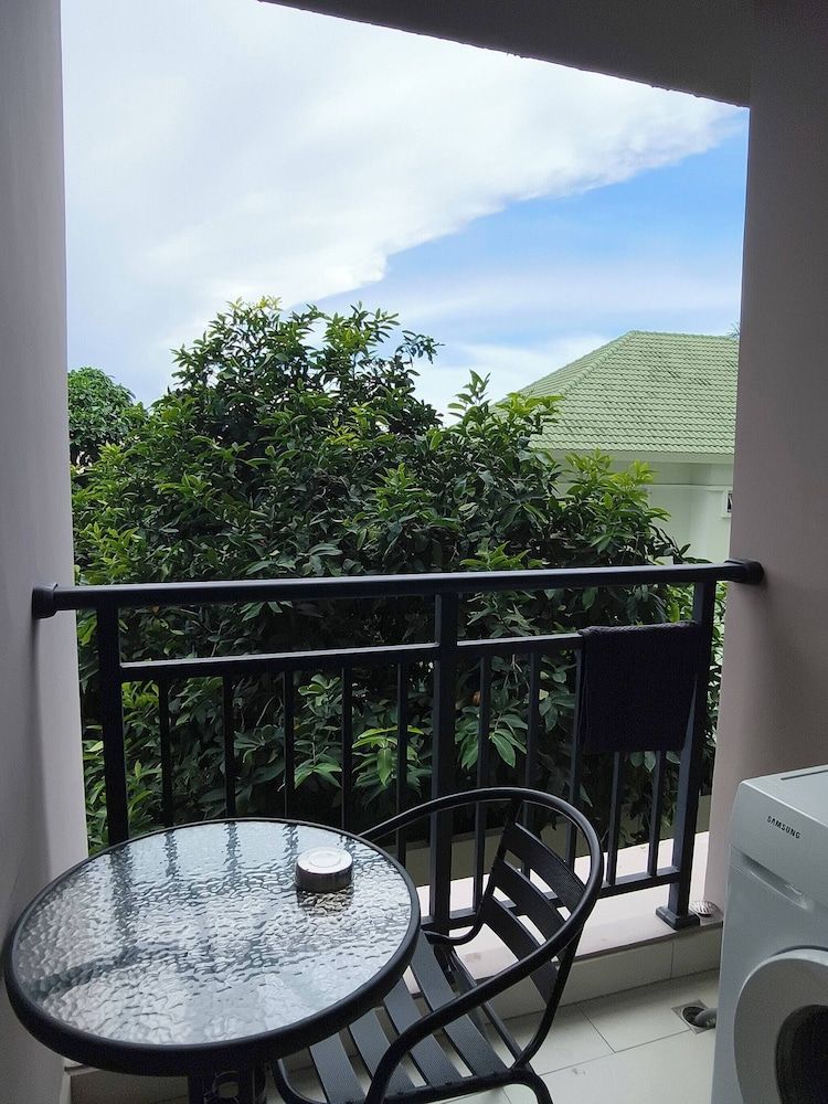 Luxurious Pattaya Apartment With Pool Access Apartment, 1 Bedroom, Accessible, Smoking 39