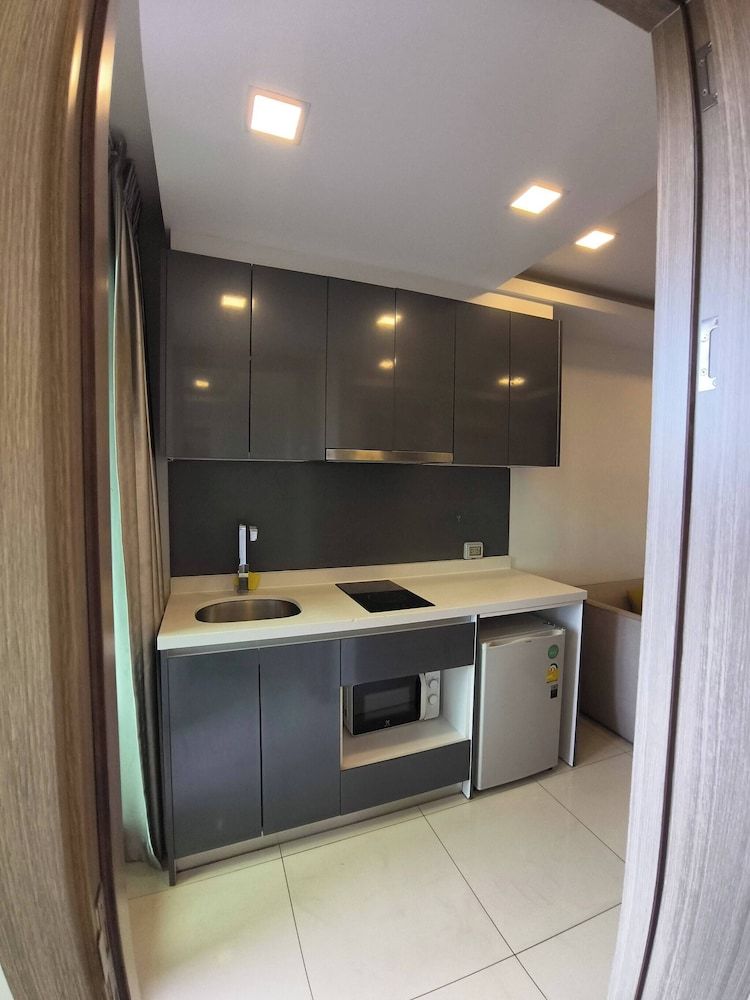 Luxurious Pattaya Apartment With Pool Access Apartment, 1 Bedroom, Accessible, Smoking 34