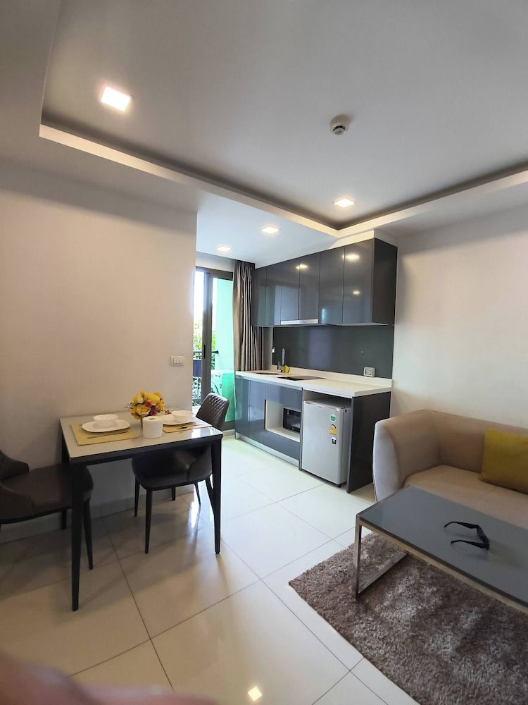 Luxurious Pattaya Apartment With Pool Access Apartment, 1 Bedroom, Accessible, Smoking 9